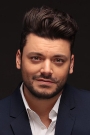 Kev Adams Film ve Dizileri